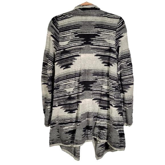 Lucky Brand Gray Black Aztec Waterfall Open Cardigan Sweater Women Size M - Picture 2 of 10